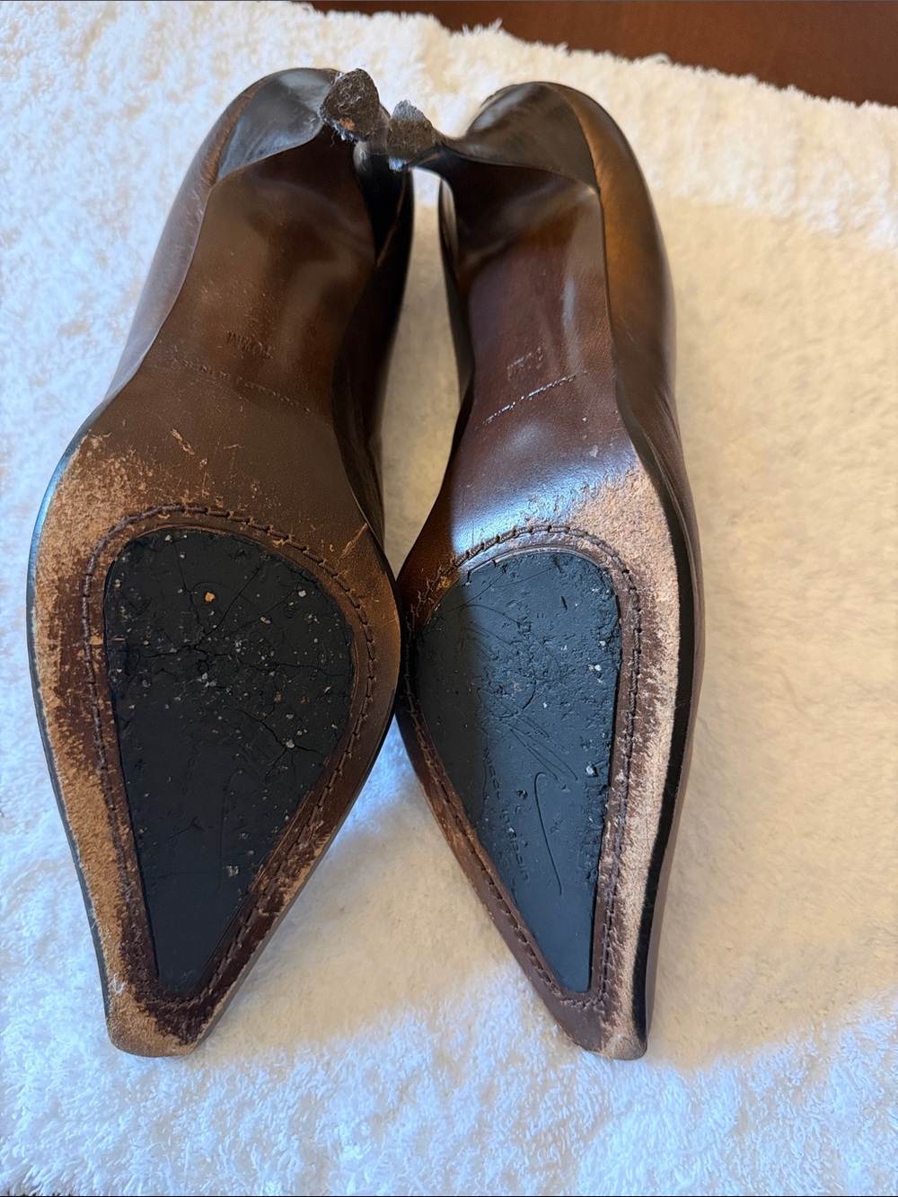 Donald J. Pliner Women's Brown Leather Heeled Ankle Boots - Picture 8 of 10